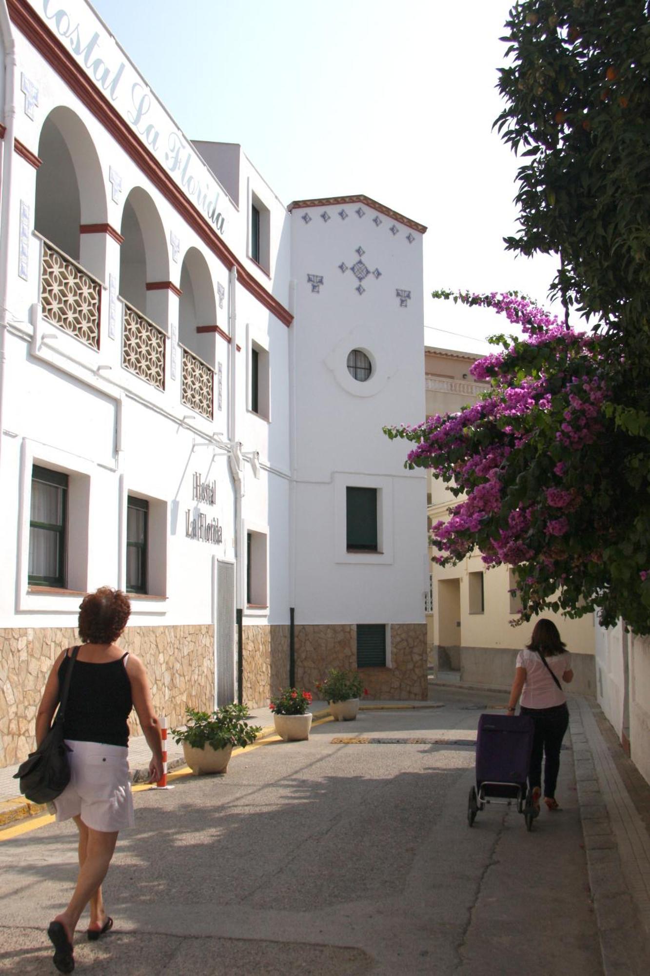 Hostal La Florida Llança Exteriör bild
